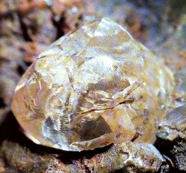 krystal diamantu