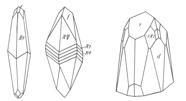 krystaly kalcitu skalenoedrickho typu